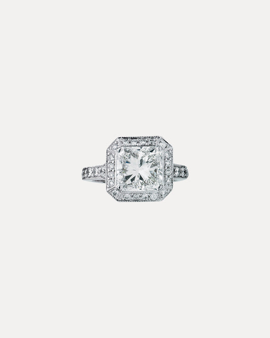 PLATINUM DIAMOND BELGRAVIA RING