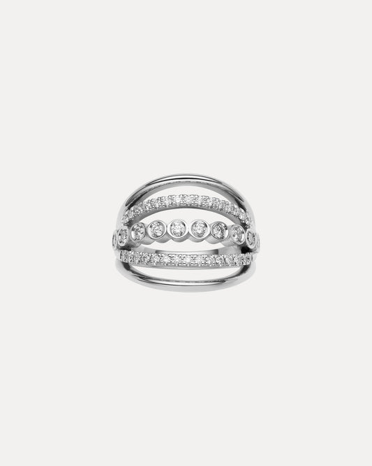 18CT WHITE GOLD DIAMOND HUNKY DORY RING