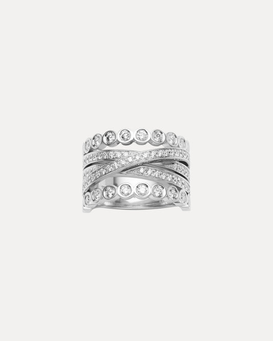 18CT DIAMOND BEBE RING