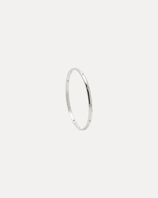 18CT WHITE GOLD DIAMOND BANGLE