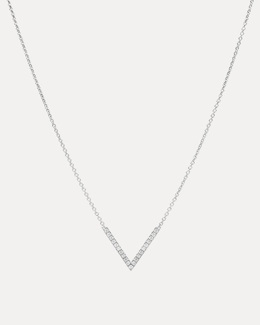 18CT WHITE GOLD DIAMOND VIVECKE PENDANT