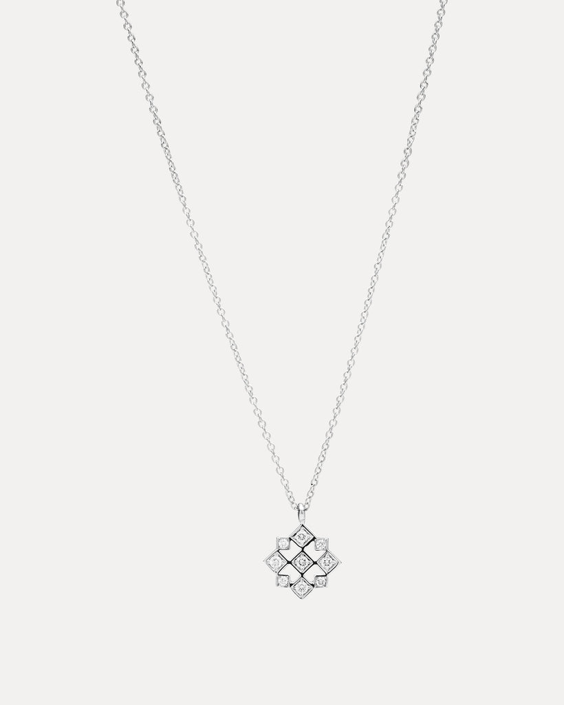 18CT DIAMOND TRULLI PENDANT