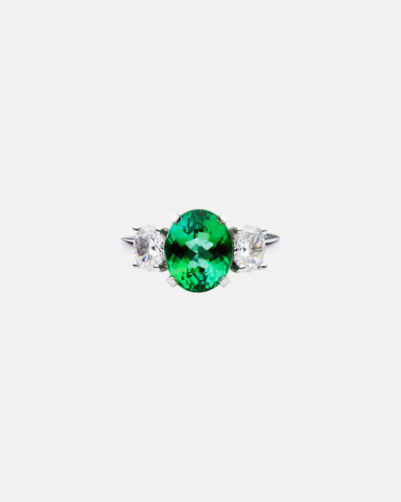 BESPOKE 18CT GREEN TOURMALINE AND DIAMOND RING