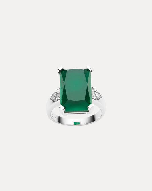 18CT GREEN AGATE & DIAMOND LEXINGTON RING