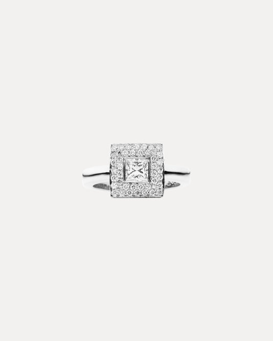 18CT PRINCESS CUT DIAMOND COLLINS RING