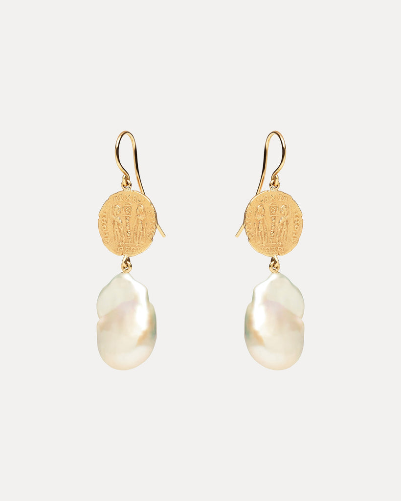 9CT BAROQUE PEARL MEDICI EARRINGS