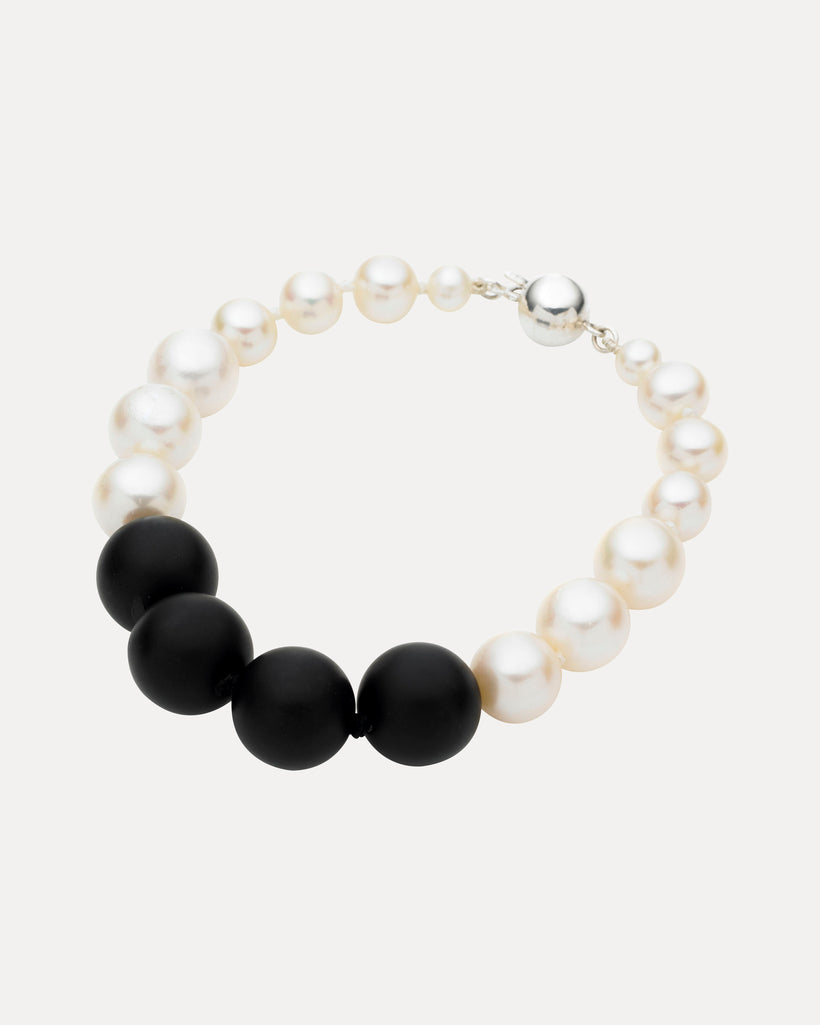 STERLING SILVER PEARL & ONYX BELLA BRACELET